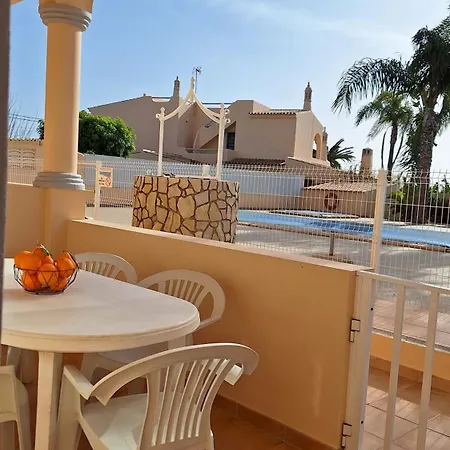 Casa Laranjal *