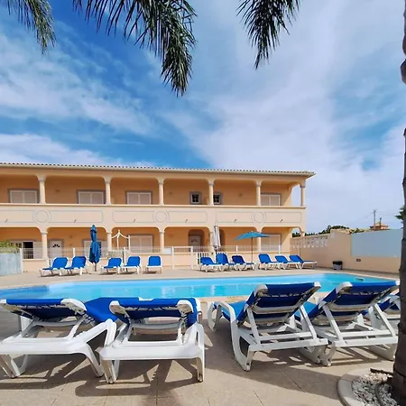 Casa Laranjal Албуфейра