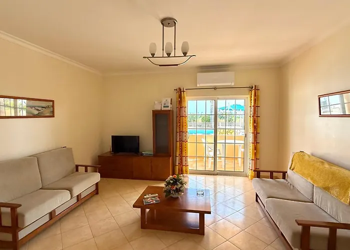 Апартаменти Casa Laranjal Албуфейра